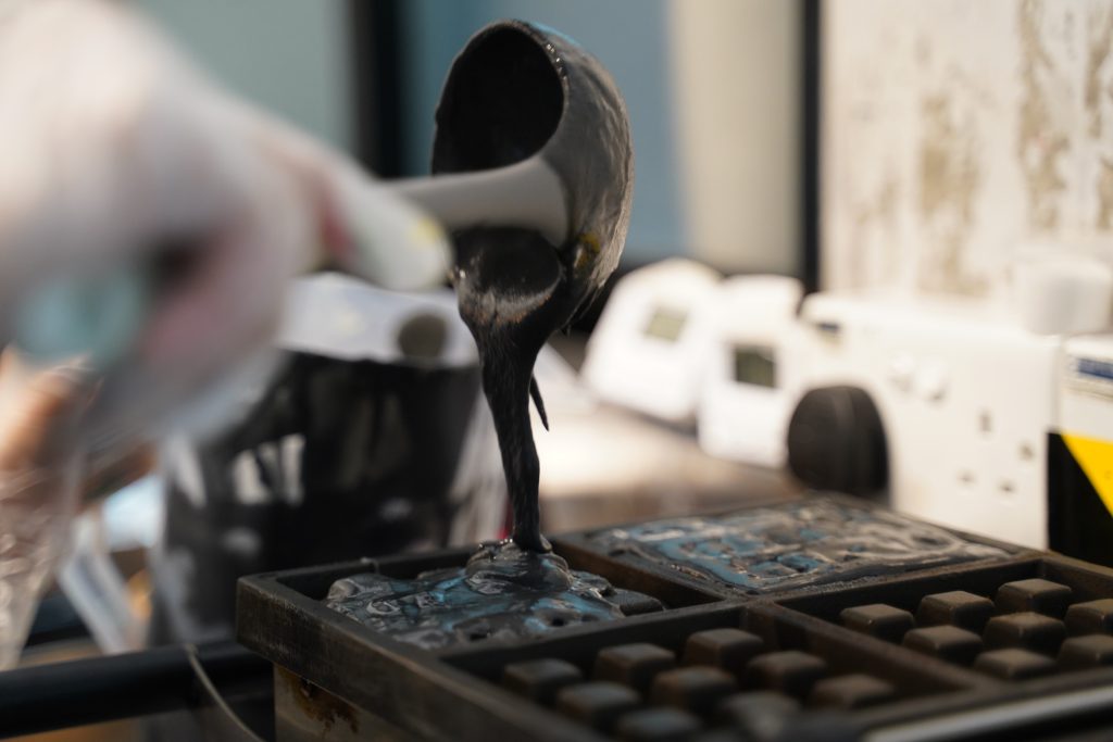 Naked Icecream & Waffles in Kovan, Opens till 2am Daily! Singapore